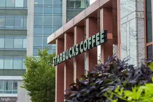 353 L St SE, Washington, DC 20003 - Photo 38