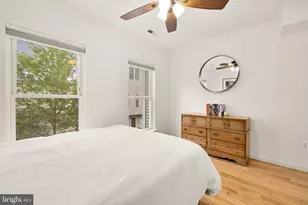 353 L St SE, Washington, DC 20003 - Photo 16