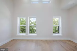 722 Kenyon St NW, Washington, DC 20010 - Photo 22