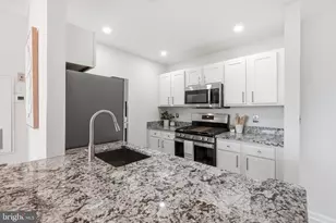 2004 11th St NW, Washington, DC 20001 - Photo 12