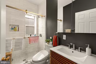 421 10th St NE, Washington, DC 20002 - Photo 30