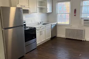 2425 E St NE, Washington, DC 20002 - Photo 8