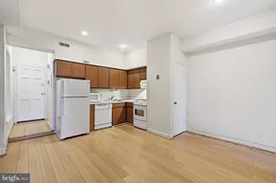 909 O St NW, Washington, DC 20001 - Photo 2