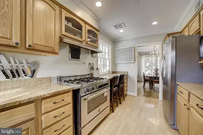 3017 Cleveland Avenue NW, Washington, DC 20008 - Photo 10