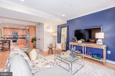 425 M Street NW #J, Washington, DC 20001 - Photo 4