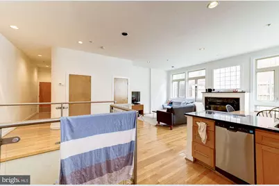 2363 Champlain Street NW #8, Washington, DC 20009 - Photo 12