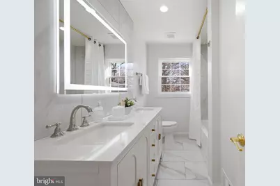 2827 Ellicott Street NW, Washington, DC 20008 - Photo 36