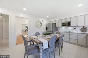 2827 Ellicott St NW, Washington, DC 20008 - Photo 10