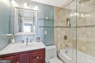 1435 4th St SW, Washington, DC 20024 - Photo 8