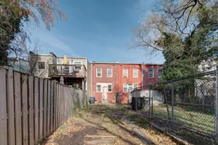 1709 L St NE, Washington, DC 20002 - Photo 6