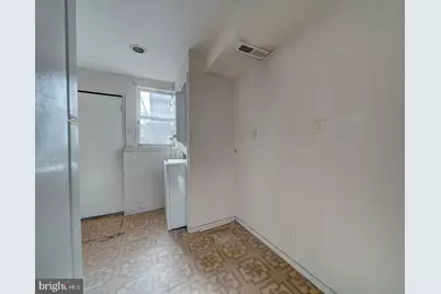 1709 L Street NE, Washington, DC 20002 - Photo 12