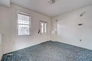 1709 L St NE, Washington, DC 20002 - Photo 8