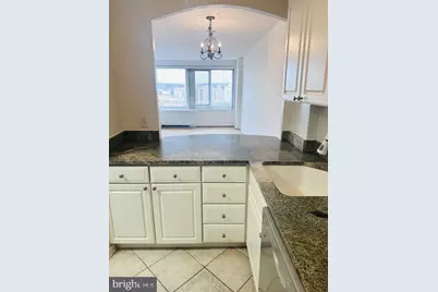 1330 New Hampshire Avenue NW #823, Washington, DC 20036 - Photo 26