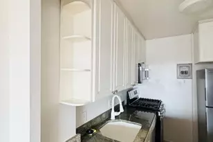 1330 New Hampshire Ave NW, Washington, DC 20036 - Photo 2