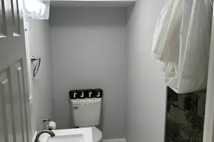 1414 C St NE, Washington, DC 20002 - Photo 8