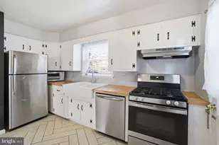 5331 42nd Pl NW, Washington, DC 20015 - Photo 10