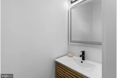 1140 Oates Street NE #101, Washington, DC 20002 - Photo 16