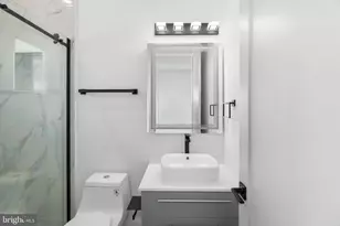 1140 Oates St NE, Washington, DC 20002 - Photo 28