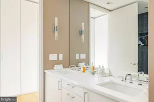1177 22nd Street NW, Washington, DC 20037 - Photo 32