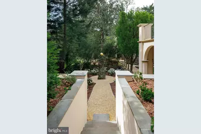 2740 Chain Bridge Road NW, Washington, DC 20016 - Photo 42