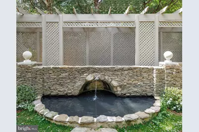 2740 Chain Bridge Road NW, Washington, DC 20016 - Photo 44