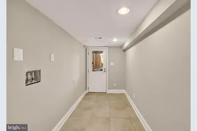 912 I Street NE, Washington, DC 20002 - Photo 32