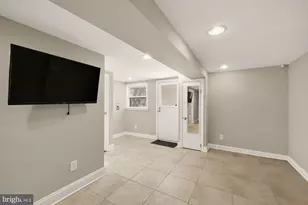 912 I St NE, Washington, DC 20002 - Photo 28