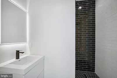 1307 Longfellow Street NW #11, Washington, DC 20011 - Photo 18