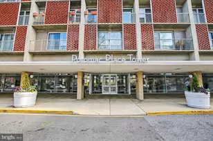 800 4th St SW, Washington, DC 20024 - Photo 2