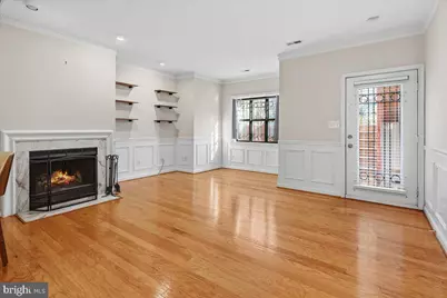 1308 12th Street NW #A, Washington, DC 20005 - Photo 2