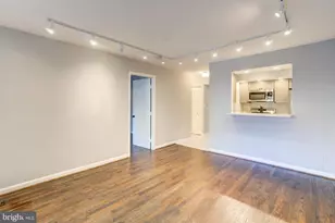 2111 Wisconsin Ave NW, Washington, DC 20007 - Photo 8