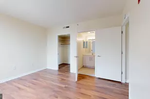 350 G St SW, Washington, DC 20024 - Photo 10