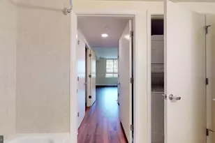 350 G St SW, Washington, DC 20024 - Photo 16