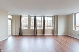350 G St SW, Washington, DC 20024 - Photo 6