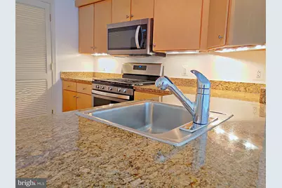 631 D Street NW #527, Washington, DC 20004 - Photo 16