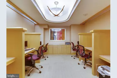 631 D Street NW #527, Washington, DC 20004 - Photo 30