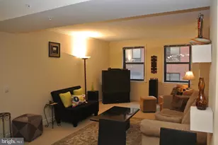 616 E St NW, Washington, DC 20004 - Photo 2