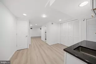 1951 39th St NW, Washington, DC 20007 - Photo 24