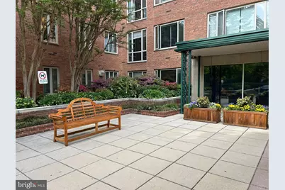 4301 Massachusetts Avenue NW #7001, Washington, DC 20016 - Photo 4