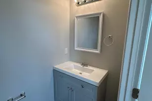 1812 H Pl NE, Washington, DC 20002 - Photo 4