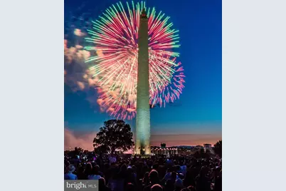 700 New Hampshire Avenue NW #1512, Washington, DC 20037 - Photo 24