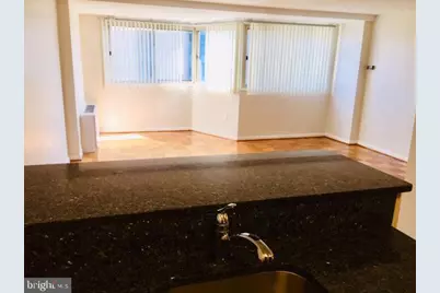 922 24th Street NW #817, Washington, DC 20037 - Photo 2