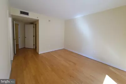 631 D Street NW #733, Washington, DC 20004 - Photo 20