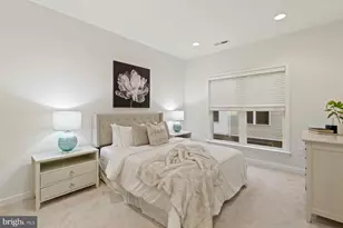 1022 3rd Pl SE, Washington, DC 20003 - Photo 12