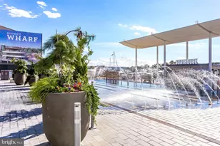 300 M St SW, Washington, DC 20024 - Photo 32