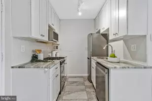 300 M St SW, Washington, DC 20024 - Photo 12