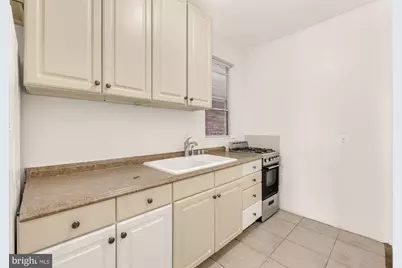 1102 K Street SE, Washington, DC 20003 - Photo 24