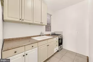 1102 K St SE, Washington, DC 20003 - Photo 24
