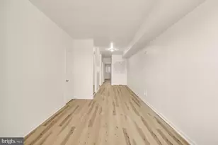 1102 K St SE, Washington, DC 20003 - Photo 18