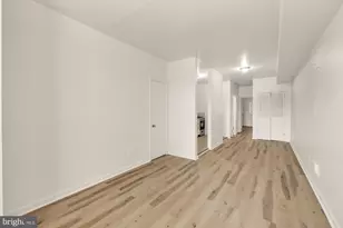 1102 K St SE, Washington, DC 20003 - Photo 20